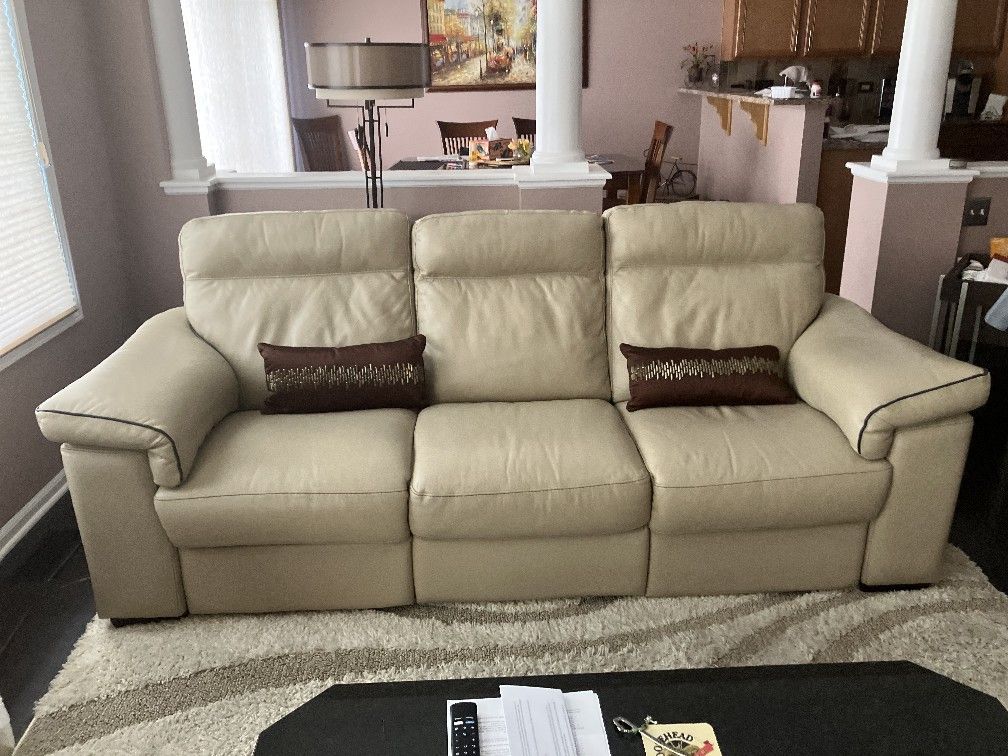 Leather Sofa - End Seats Recline