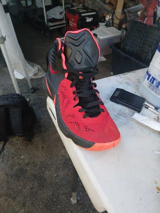 Nike Zoom Hyperfuse