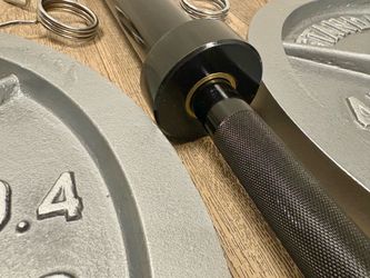 Olympic Set: NEW 6 ft Barbell is cooper bearings & Gray CAP Cast Iron Weight Plates  from 5s to 45s  Pounds In NEW Condition, [Total: 282 lbs]