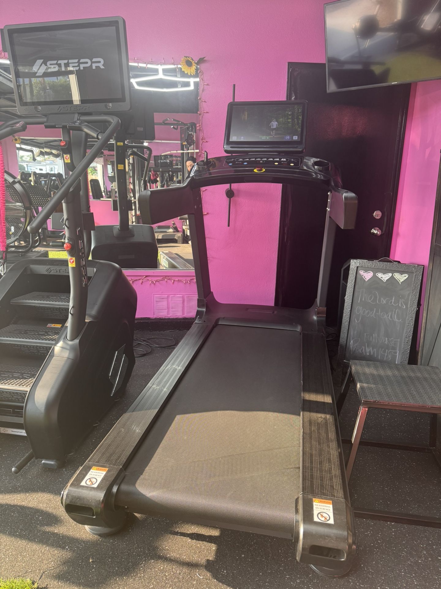 Brand New Slightly Used Gym Equipment