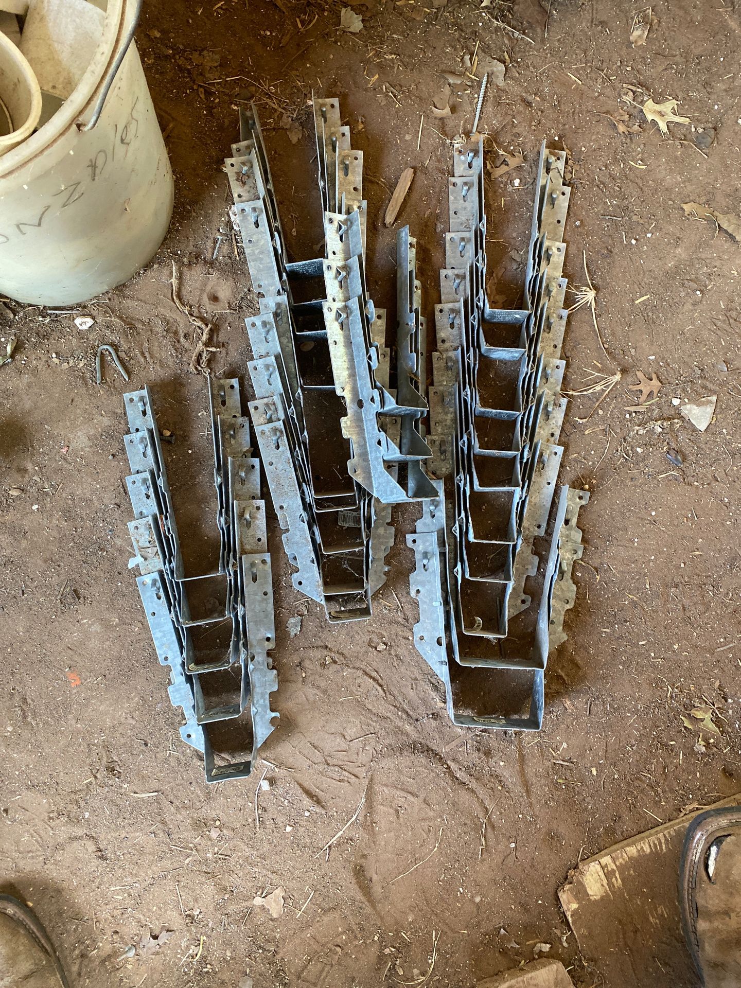 2x10 joist hangers for Sale in Natalia, TX - OfferUp