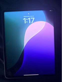 Apple iPad Pro 12.9” 6th Gen 2TB WiFi + Cellular