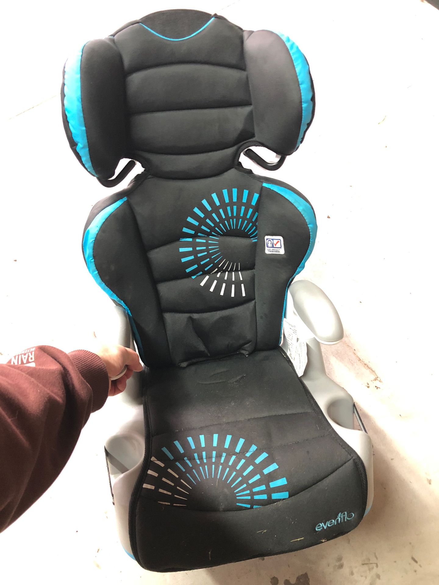 Child’s car seat/booster combo