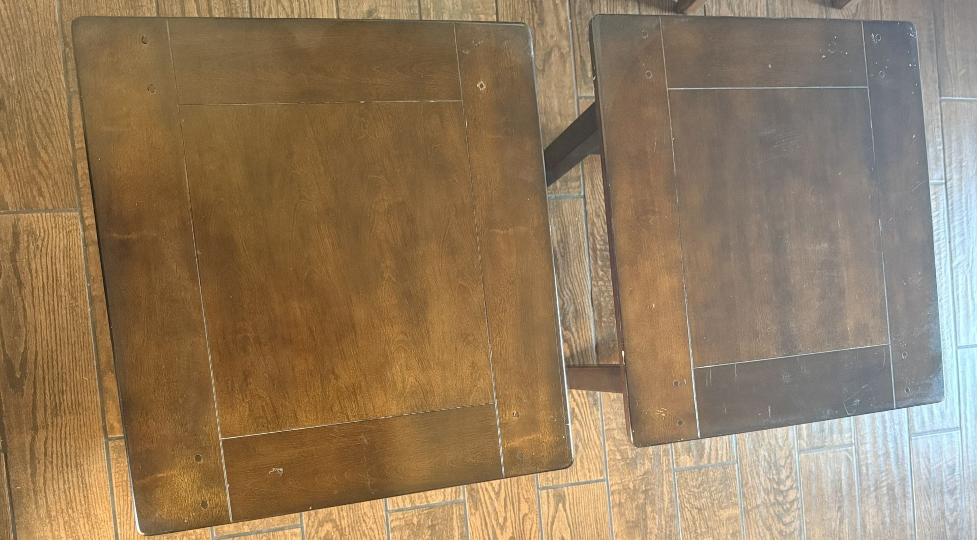 2 END TABLES