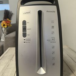 Staples Minimate Paper Shredder
