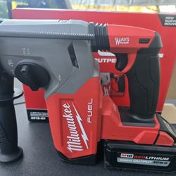 M18 FUEL 18-Volt Lithium-lon Brushless 1 in. Cordless SDS- Plus Rotary Hammer (Tool Only)