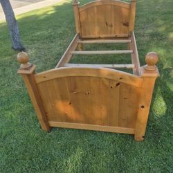 Twin Bed Frame 