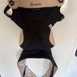 Ergo Baby Carrier