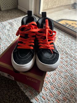 Vans of the wall 2y