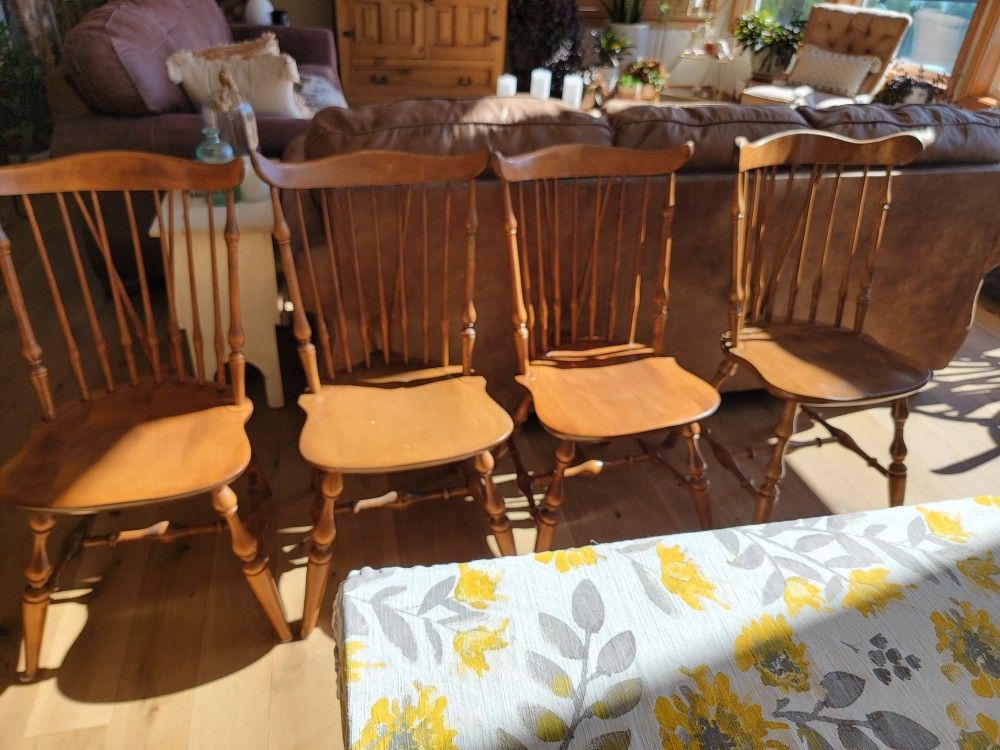 Antique chairs set Of 8