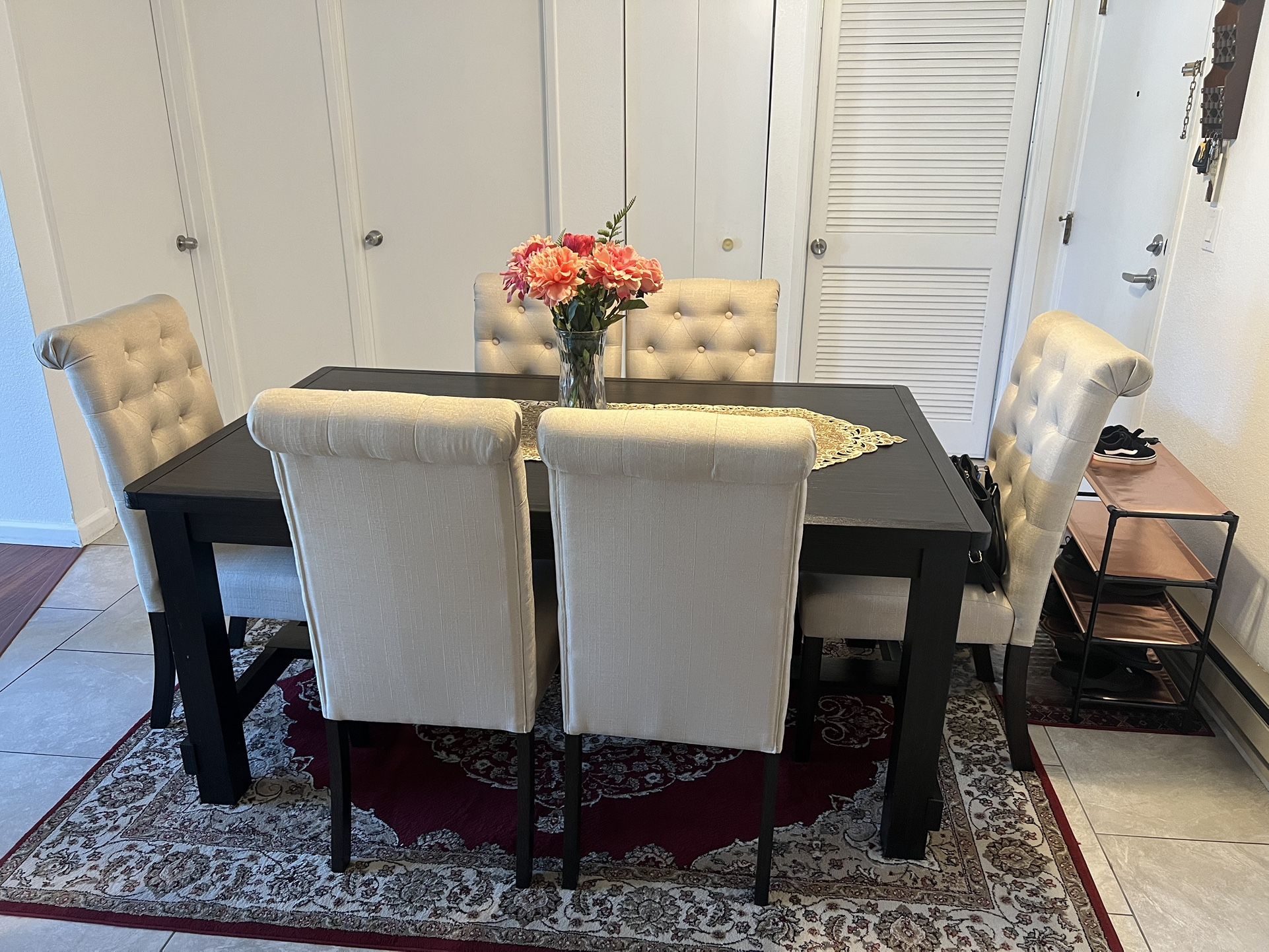 8 Piece Dining Room Set 
