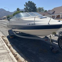 BAYLINER BOAT