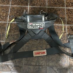 Simpson Hybrid pro racing neck device