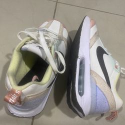 Nike Air Max 1 Pastel Color Size 5 Kids/7 Woman’s 