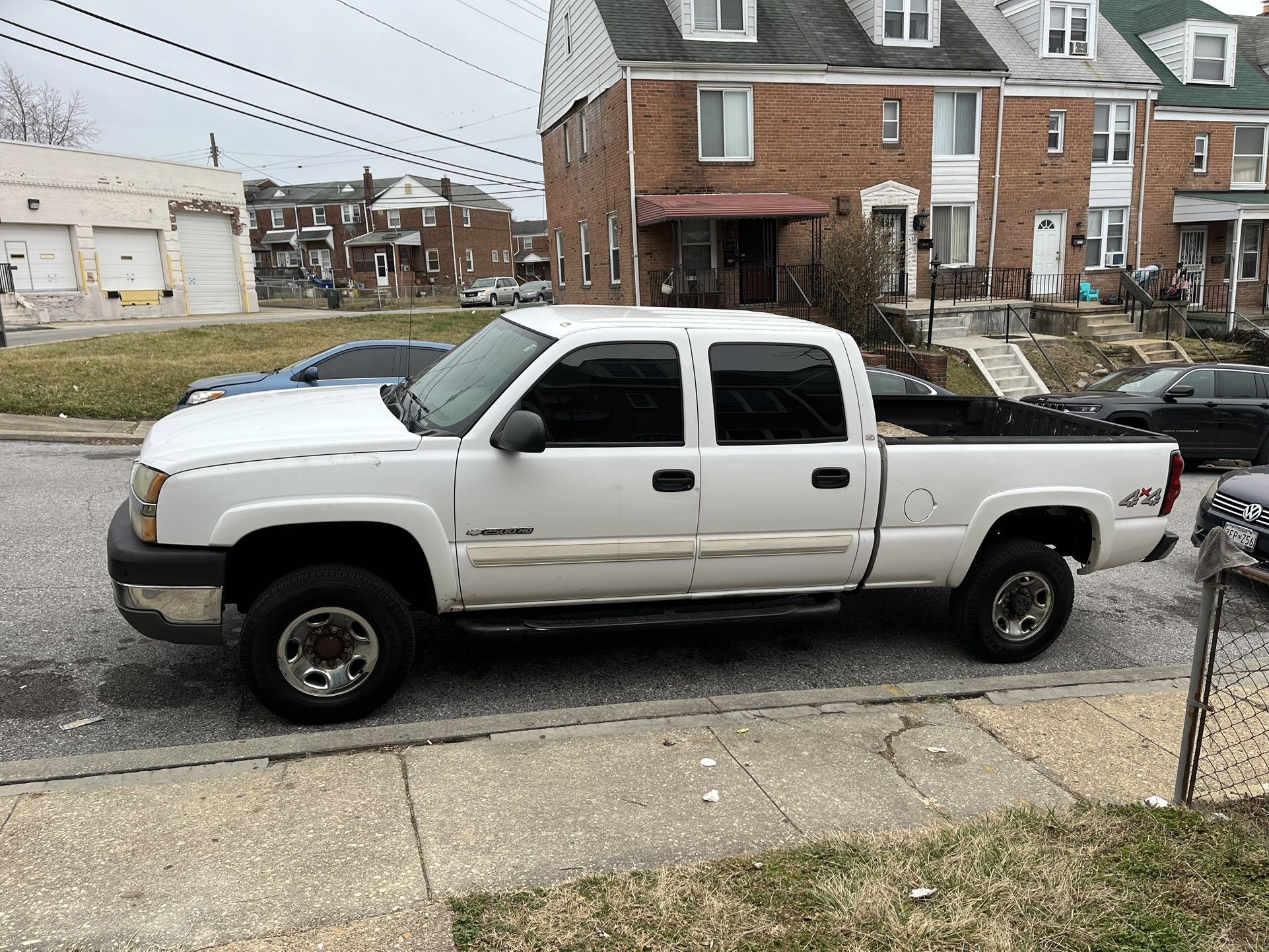 2004 Chevrolet Silverado 2500 HD