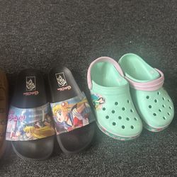 SIZE 3/4 GIRLS CROCS GIRLS VANS READ DESCRIPTION