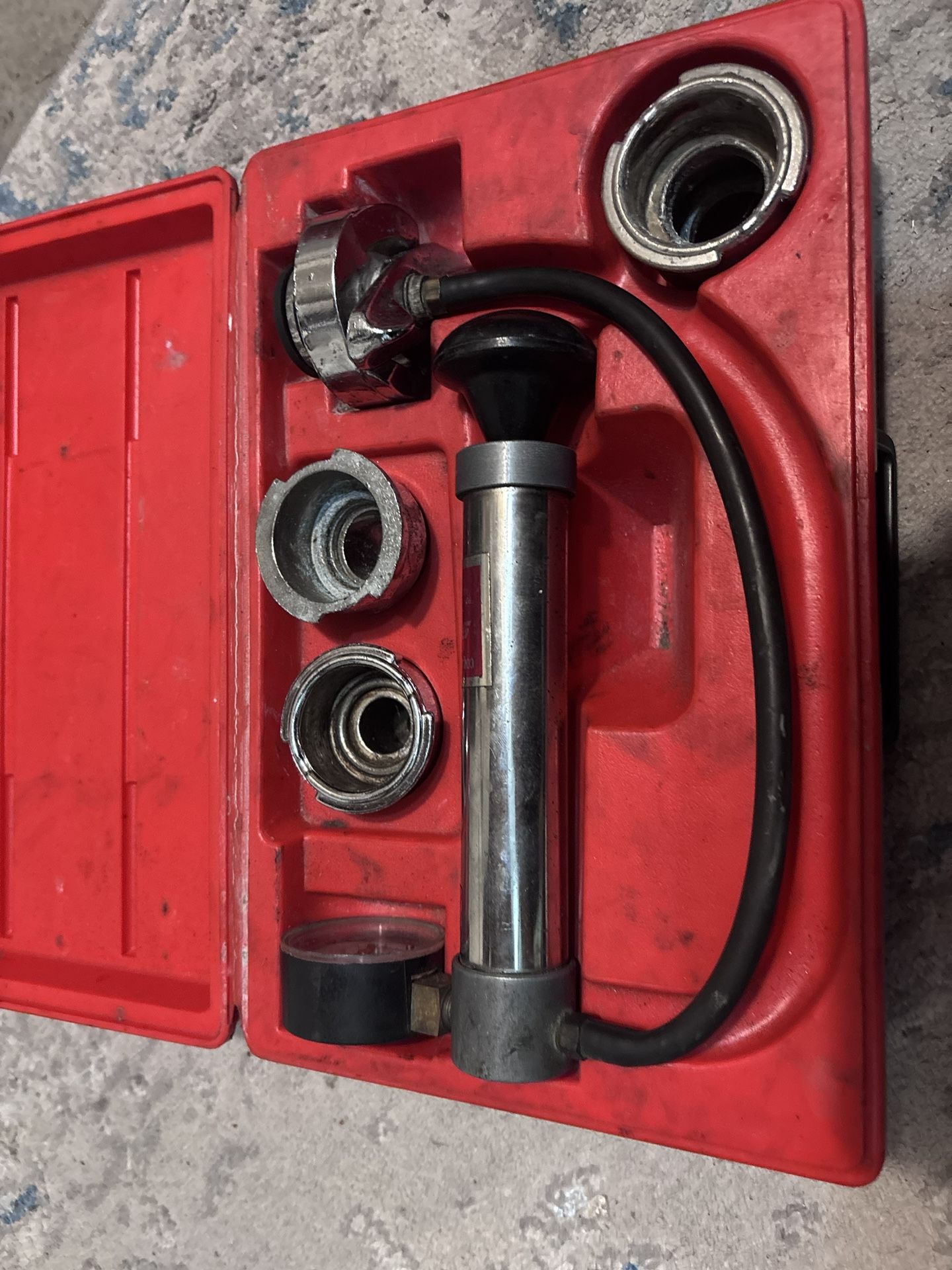 Snap-on Cooling System Tester