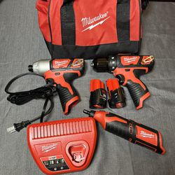 Milwaukee M12 Tool Combo 3 Tools, 2 Batteries, Charger And Bag Brand New 