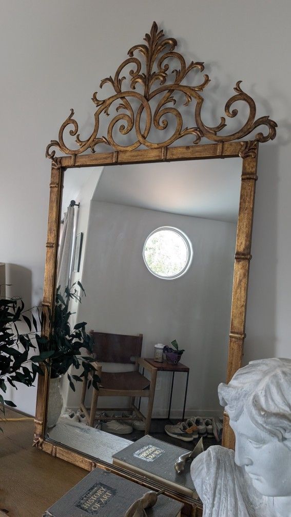Palladio Antique Gold Vintage Gilt Metal Rococo Hollywood Regency Mirror Art Made in Italy, Excellent Condition,