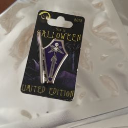 LE Disney Pin Nightmare Before Christmas Jack Skellington Coffin Spider Web RARE