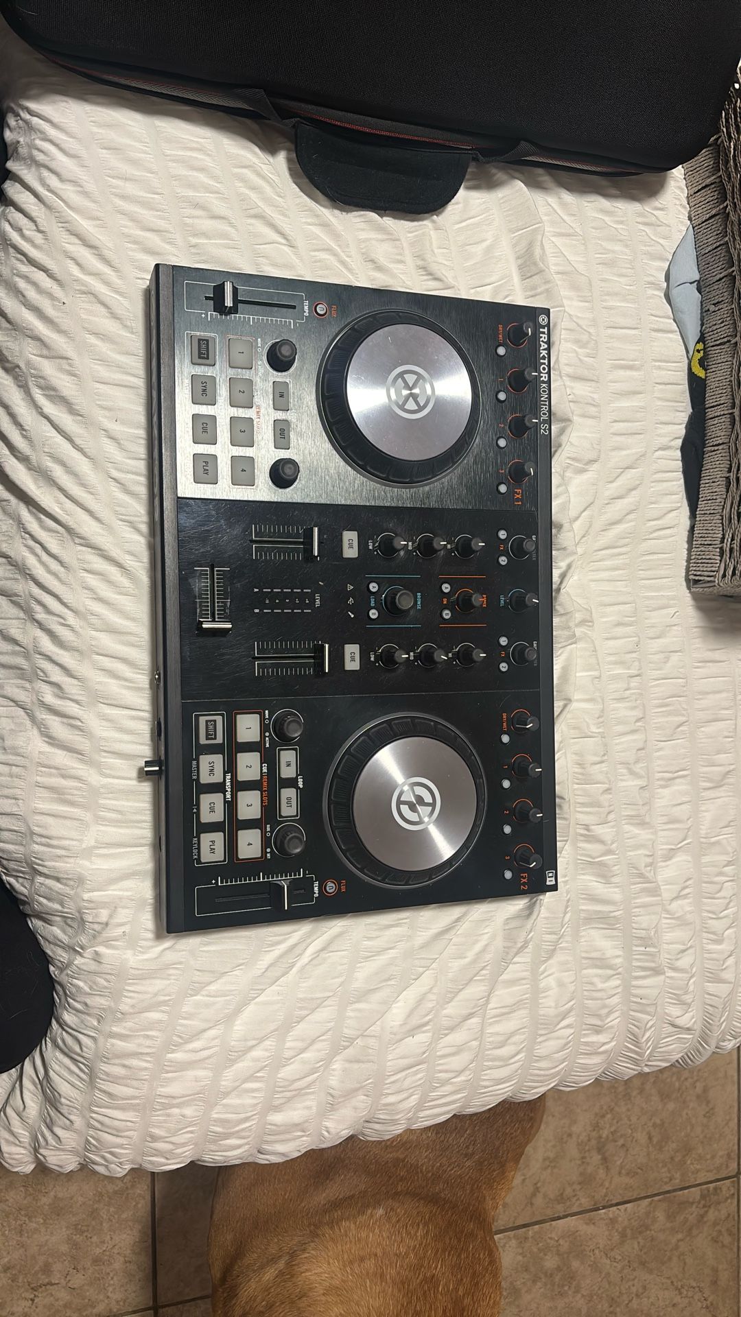 Traktor Kontrol S2