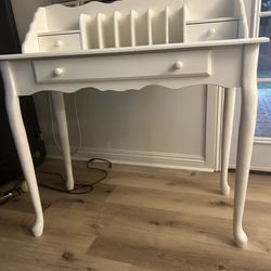 White Desk