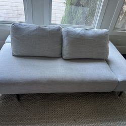 Article Day Bed 