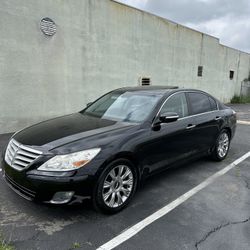 2012 Hyundai Genesis