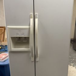 Kenmore Coldspot Refrigerator