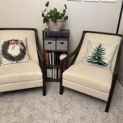 Accent Chairs
