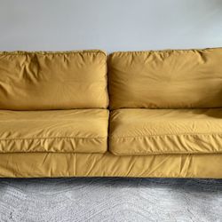 sofa/couch/loveseats