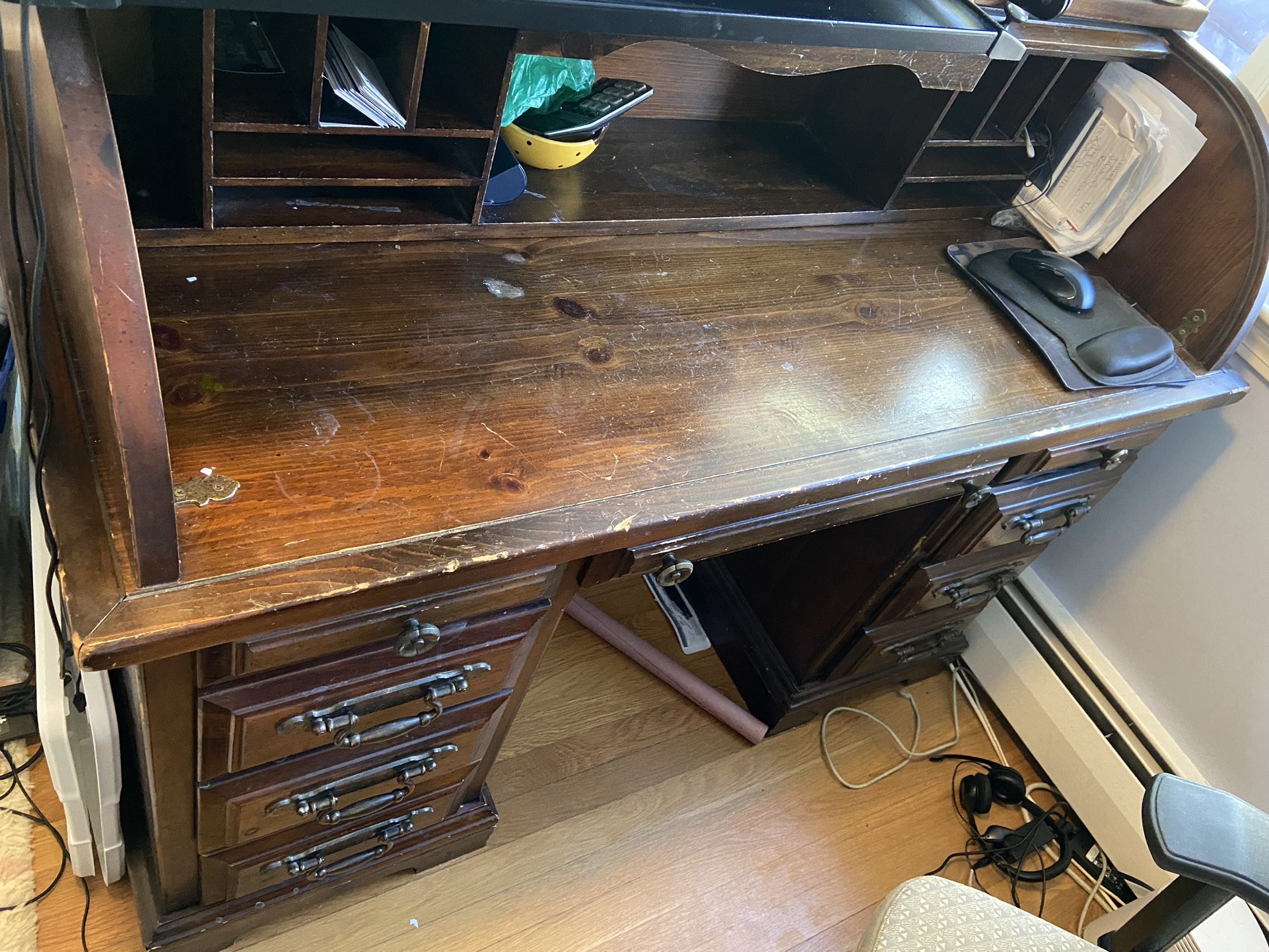 Antique Derby School Paneled Wood Roll Top Desk with Full Interior, C1900