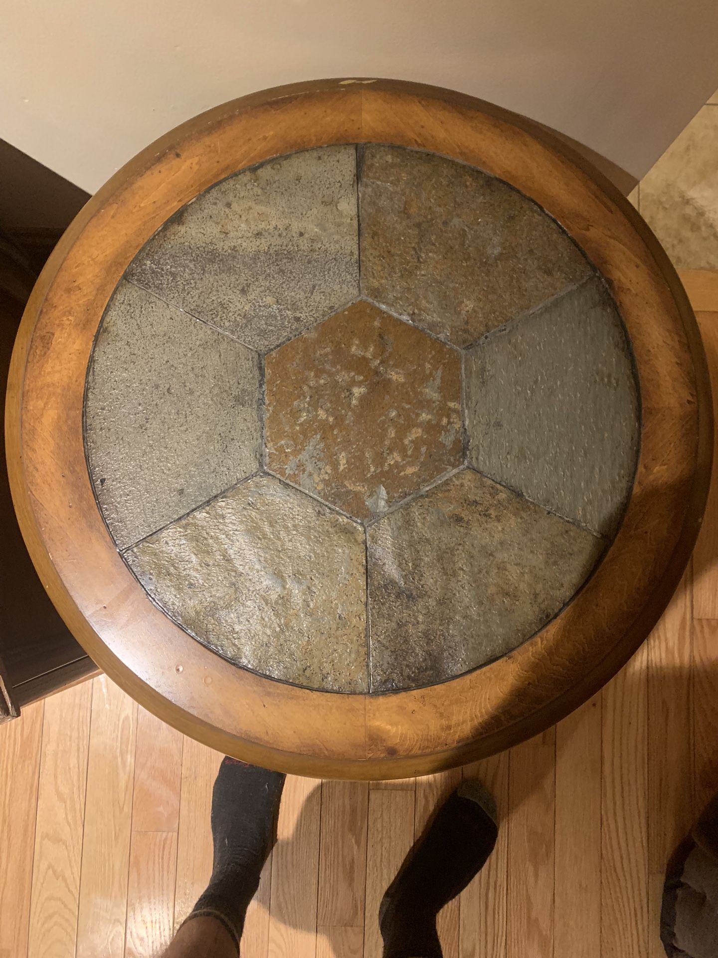 Round End Stand Bottom Rack/tile coffee Table