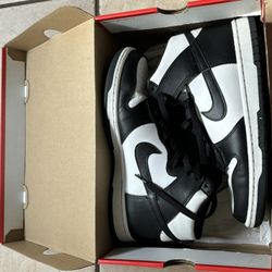 Nike Dunks