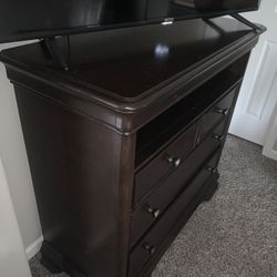 3 Drawer Dresser