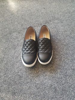 Steve Madden Slip Ons