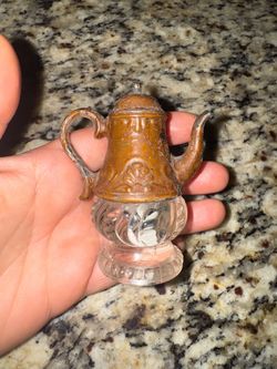 Vintage  teapot shaker