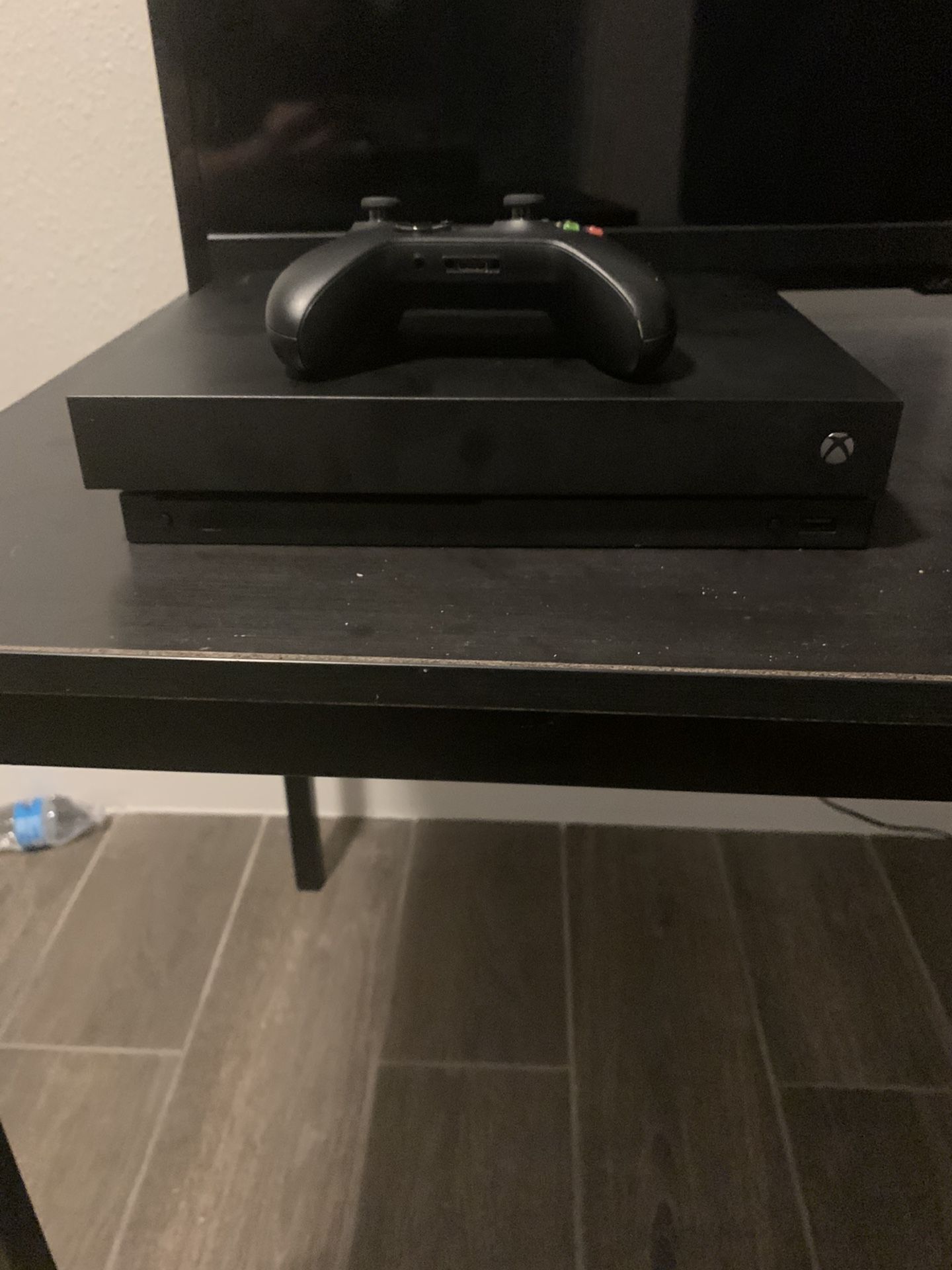 Xbox one With Wireless Controller