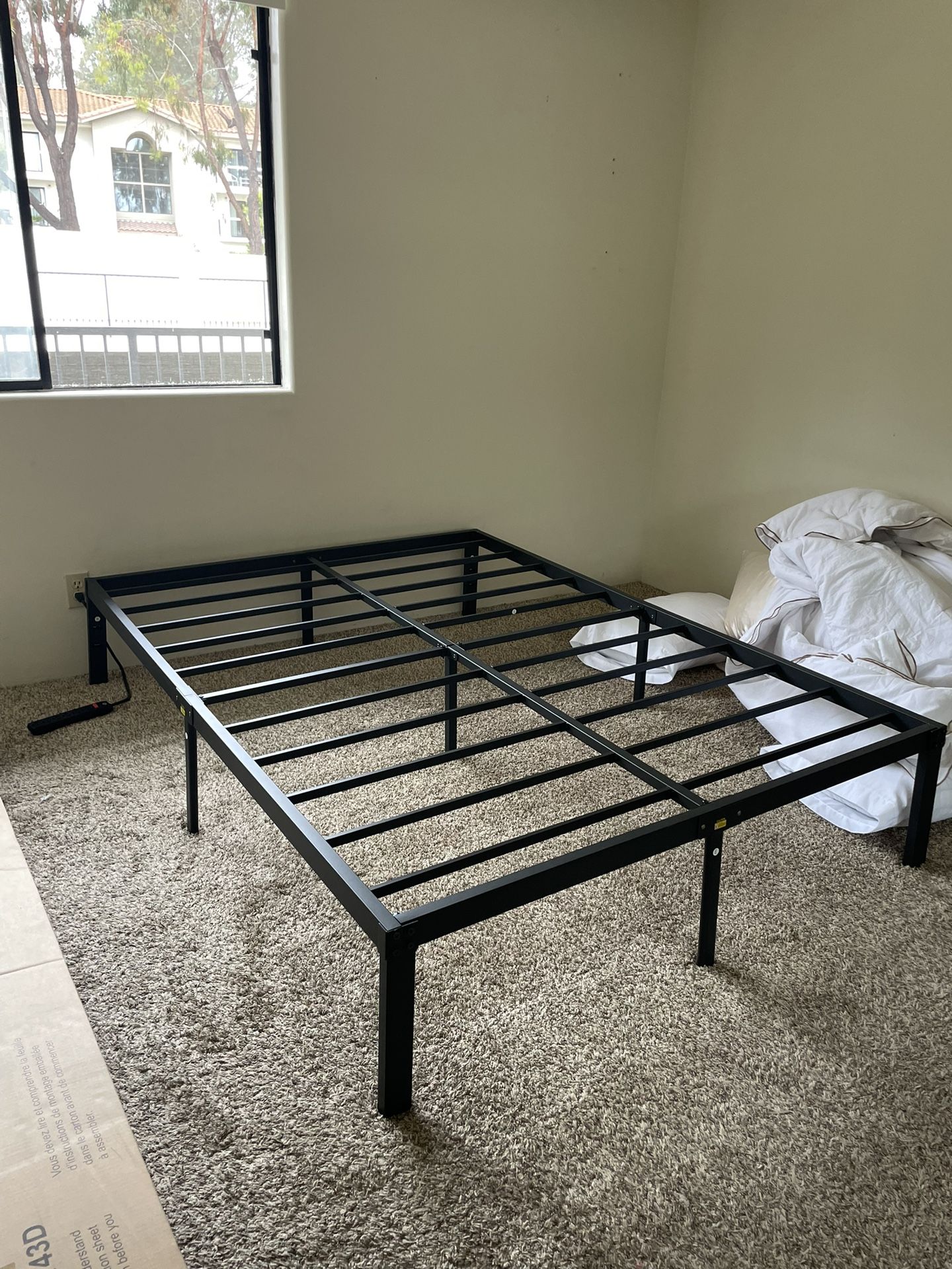 Full Size Metal Bed Frame