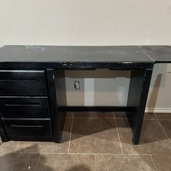 Black desk 