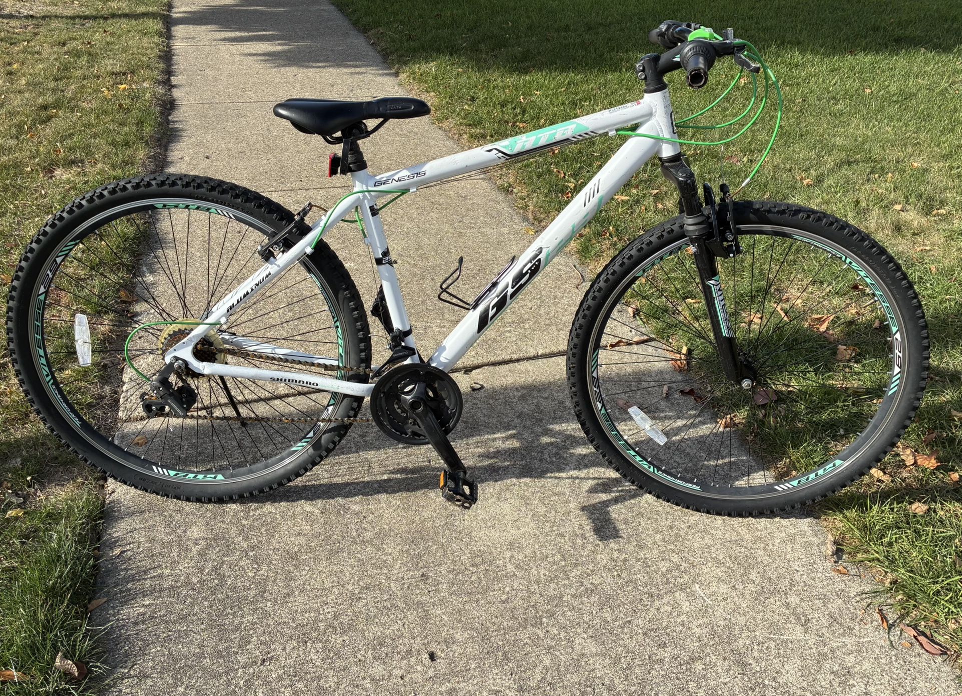 29” Genesis GS29 Mountain Bike Bicycle   