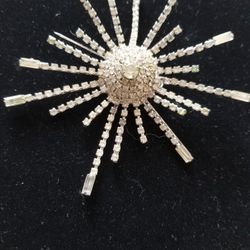 Rhinestone Starburst Pin