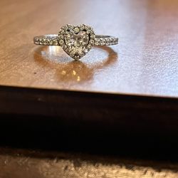 Pandora Elevated Heart Ring