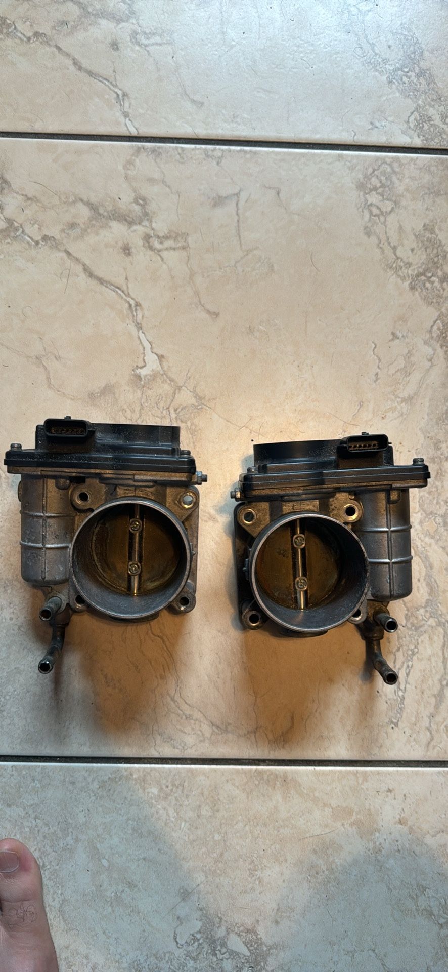 G37 THROTTLE BODY AND SENSOR
