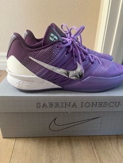 The Nike Sabrina 3 "Flowers" basketball