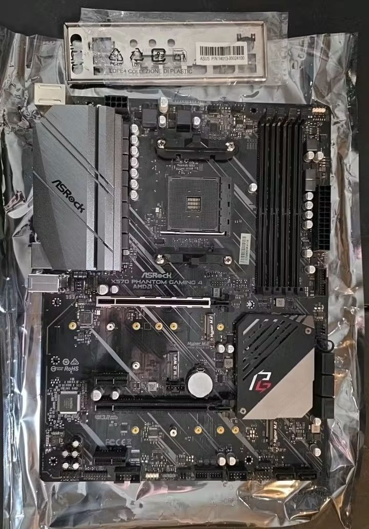 ASRock x570 AM4 motherboard
