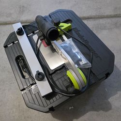 Rockwell BladeRunner X2 portable tabletop saw