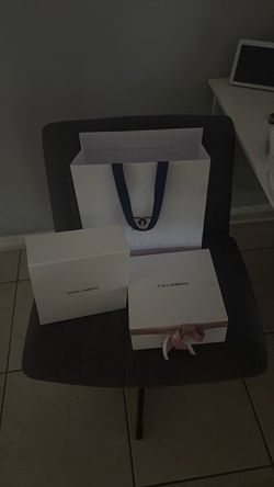 Dolce & Gabbana Gift Boxes Set of 2 ,màs bolsa $60 por las 3 piez