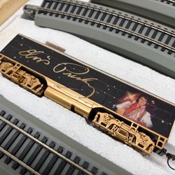 👑 Elvis Presley Hawthorne Village HO Scale Train Set - King of Rock n Roll