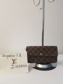 Authentic Lv wallet Damier